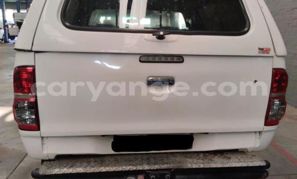 Buy Used Toyota Hilux White Car in Windhoek in Namibia Buy Used Toyota Hilux White Car in Windhoek in Namibia