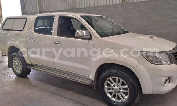 Buy Used Toyota Hilux White Car in Windhoek in Namibia Buy Used Toyota Hilux White Car in Windhoek in Namibia