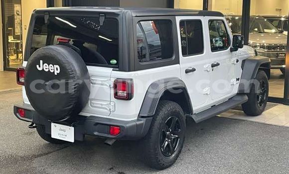 Buy Used Jeep Wrangler White Car in Windhoek in Namibia Buy Used Jeep Wrangler White Car in Windhoek in Namibia