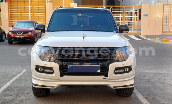 Buy Used Mitsubishi Pajero White Car in Windhoek in Namibia Buy Used Mitsubishi Pajero White Car in Windhoek in Namibia