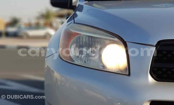 Acheter Import Voiture Toyota RAV4 Autre à Import - Dubai, Namibie Acheter Import Voiture Toyota RAV4 Autre à Import - Dubai, Namibie