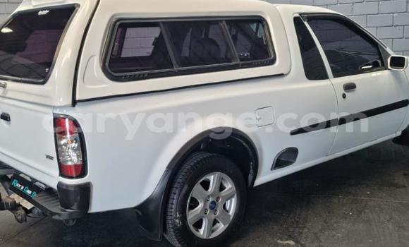 Buy Used Ford B–Max White Car in Windhoek in Namibia Buy Used Ford B–Max White Car in Windhoek in Namibia