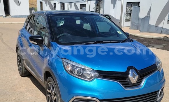 Buy Used Renault Captur Blue Car in Windhoek in Namibia Buy Used Renault Captur Blue Car in Windhoek in Namibia