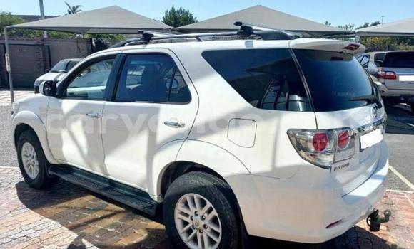 Buy Used Toyota Fortuner White Car in Grootfontein in Namibia Buy Used Toyota Fortuner White Car in Grootfontein in Namibia