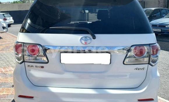 Buy Used Toyota Fortuner White Car in Grootfontein in Namibia Buy Used Toyota Fortuner White Car in Grootfontein in Namibia