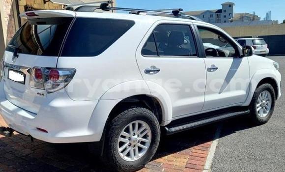 Buy Used Toyota Fortuner White Car in Grootfontein in Namibia Buy Used Toyota Fortuner White Car in Grootfontein in Namibia