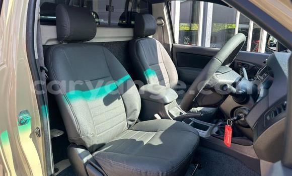 Buy Used Toyota Hilux Beige Car in Grootfontein in Namibia Buy Used Toyota Hilux Beige Car in Grootfontein in Namibia
