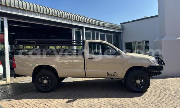 Buy Used Toyota Hilux Beige Car in Grootfontein in Namibia Buy Used Toyota Hilux Beige Car in Grootfontein in Namibia