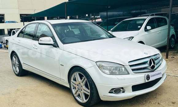 Buy Used Mercedes-Benz C–Class White Car in Windhoek in Namibia Buy Used Mercedes-Benz C–Class White Car in Windhoek in Namibia