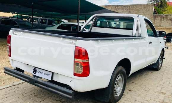 Buy Used Toyota Hilux White Car in Windhoek in Namibia Buy Used Toyota Hilux White Car in Windhoek in Namibia