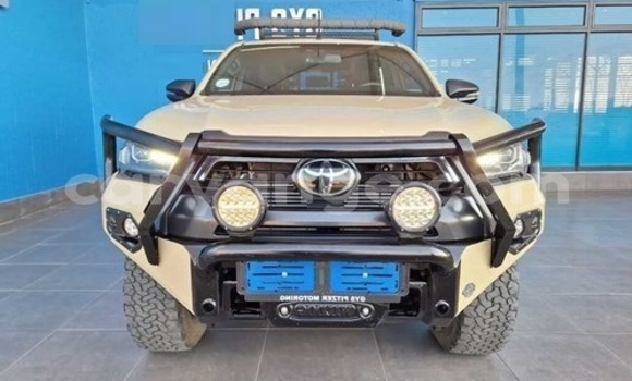 Buy Used Toyota Hilux Beige Car in Windhoek in Namibia Buy Used Toyota Hilux Beige Car in Windhoek in Namibia
