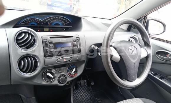 Acheter Occasion Voiture Toyota Etios Gris à Gobabis, Omaheke Acheter Occasion Voiture Toyota Etios Gris à Gobabis, Omaheke