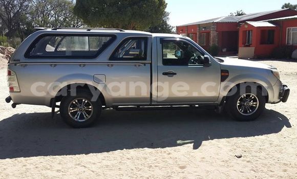 Buy Used Ford Club Wagon Silver Car in Windhoek in Namibia