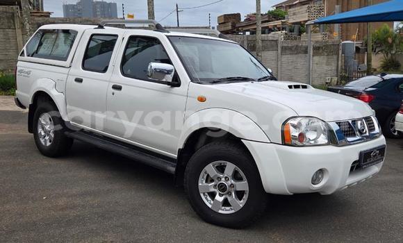 Buy Used Nissan Hardbody White Car in Henties Bay in Erongo Buy Used Nissan Hardbody White Car in Henties Bay in Erongo