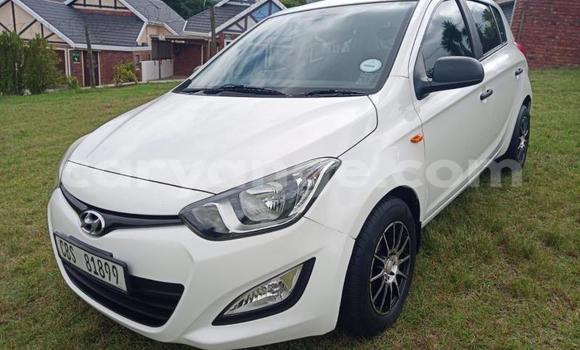 Buy Used Hyundai I20 White Car in Gobabis in Omaheke