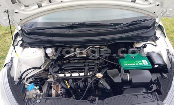 Acheter Occasion Voiture Hyundai I20 Blanc à Gobabis, Omaheke Acheter Occasion Voiture Hyundai I20 Blanc à Gobabis, Omaheke