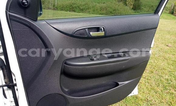 Acheter Occasion Voiture Hyundai I20 Blanc à Gobabis, Omaheke Acheter Occasion Voiture Hyundai I20 Blanc à Gobabis, Omaheke