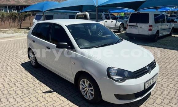 Acheter Occasion Voiture Volkswagen Polo Blanc à Gobabis, Omaheke Acheter Occasion Voiture Volkswagen Polo Blanc à Gobabis, Omaheke