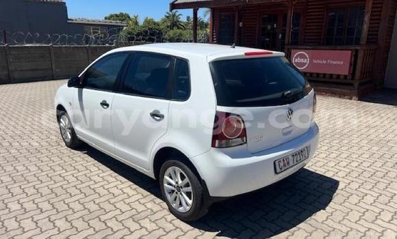 Acheter Occasion Voiture Volkswagen Polo Blanc à Gobabis, Omaheke Acheter Occasion Voiture Volkswagen Polo Blanc à Gobabis, Omaheke