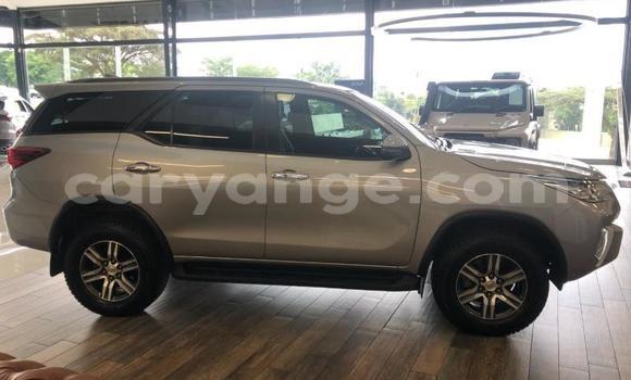 Buy Used Toyota Fortuner Brown Car in Windhoek in Namibia Buy Used Toyota Fortuner Brown Car in Windhoek in Namibia