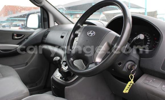 Buy Used Hyundai H1 White Car in Windhoek in Namibia Buy Used Hyundai H1 White Car in Windhoek in Namibia