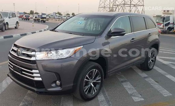 Acheter Import Voiture Toyota Highlander Autre à Import - Dubai, Namibie Acheter Import Voiture Toyota Highlander Autre à Import - Dubai, Namibie