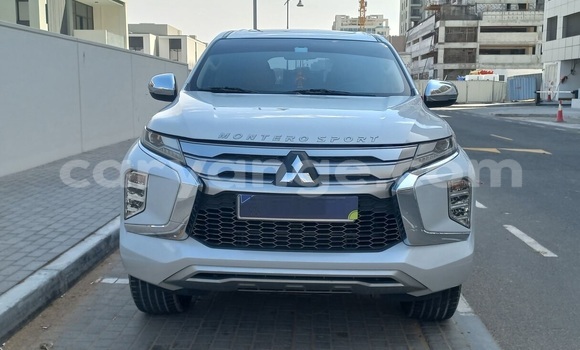 Buy Used Mitsubishi Montero Sport White Car in Windhoek in Namibia Buy Used Mitsubishi Montero Sport White Car in Windhoek in Namibia