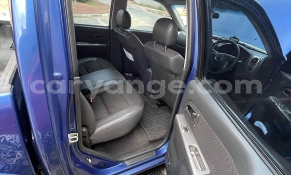 Acheter Occasion Voiture Isuzu KB Bleu à Windhoek, Namibie Acheter Occasion Voiture Isuzu KB Bleu à Windhoek, Namibie