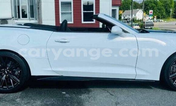 Buy Used Chevrolet Camaro White Car in Windhoek in Namibia Buy Used Chevrolet Camaro White Car in Windhoek in Namibia