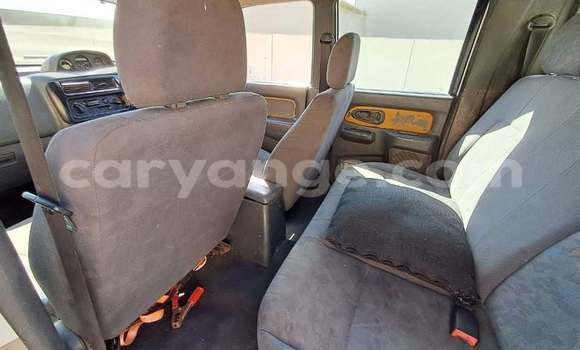 Acheter Occasion Voiture Mitsubishi Delica D:2 Blanc à Windhoek, Namibie Acheter Occasion Voiture Mitsubishi Delica D:2 Blanc à Windhoek, Namibie