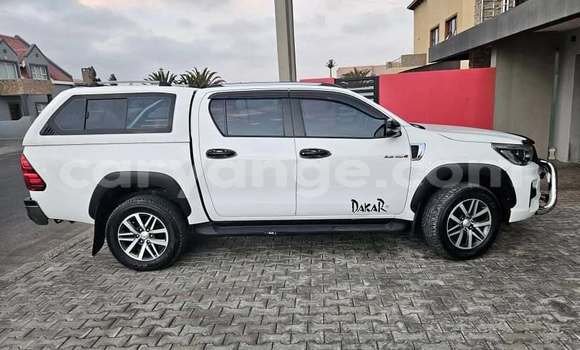 Acheter Occasion Voiture Toyota Hilux Blanc à Windhoek, Namibie Acheter Occasion Voiture Toyota Hilux Blanc à Windhoek, Namibie