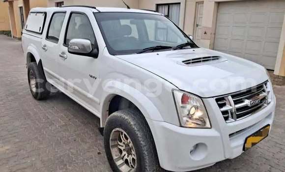 Acheter Occasion Voiture Isuzu Bellett Blanc à Windhoek, Namibie Acheter Occasion Voiture Isuzu Bellett Blanc à Windhoek, Namibie