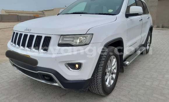 Acheter Occasion Voiture Jeep Grand Cherokee Blanc à Windhoek, Namibie Acheter Occasion Voiture Jeep Grand Cherokee Blanc à Windhoek, Namibie