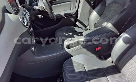 Acheter Occasion Voiture Mercedes-Benz AMG GLE Rouge à Windhoek, Namibie Acheter Occasion Voiture Mercedes-Benz AMG GLE Rouge à Windhoek, Namibie