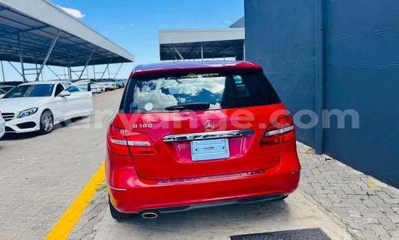 Acheter Occasion Voiture Mercedes-Benz AMG GLE Rouge à Windhoek, Namibie Acheter Occasion Voiture Mercedes-Benz AMG GLE Rouge à Windhoek, Namibie