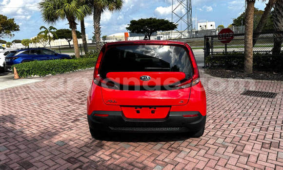 Buy Used Kia Soul Red Car in Windhoek in Namibia Buy Used Kia Soul Red Car in Windhoek in Namibia