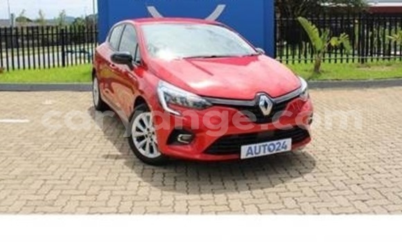 Buy Used Renault Clio Red Car in Windhoek in Namibia Buy Used Renault Clio Red Car in Windhoek in Namibia