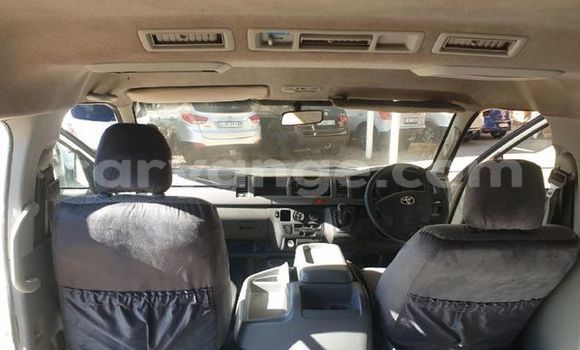 Buy Used Toyota Hi Ace White Car in Windhoek in Namibia Buy Used Toyota Hi Ace White Car in Windhoek in Namibia
