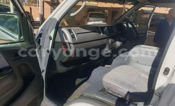 Buy Used Toyota Hi Ace White Car in Windhoek in Namibia Buy Used Toyota Hi Ace White Car in Windhoek in Namibia