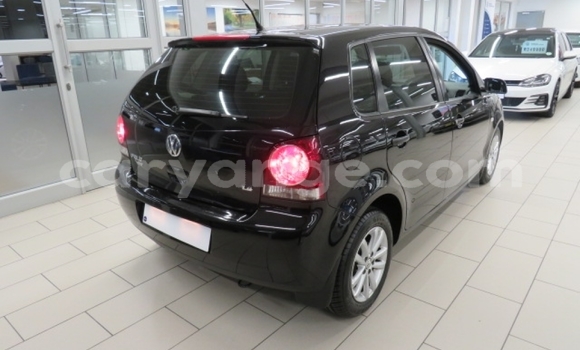 Buy Used Volkswagen Polo Black Car in Gobabis in Omaheke Buy Used Volkswagen Polo Black Car in Gobabis in Omaheke