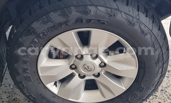 Buy Used Toyota Hilux White Car in Gobabis in Omaheke Buy Used Toyota Hilux White Car in Gobabis in Omaheke