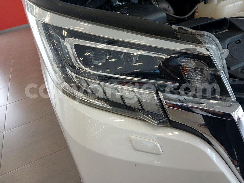 Big with watermark toyota hi ace omaheke gobabis 24218