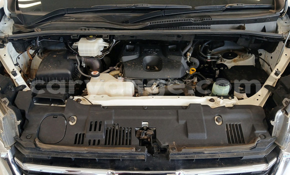 Buy Used Toyota Hi Ace White Car in Gobabis in Omaheke Buy Used Toyota Hi Ace White Car in Gobabis in Omaheke