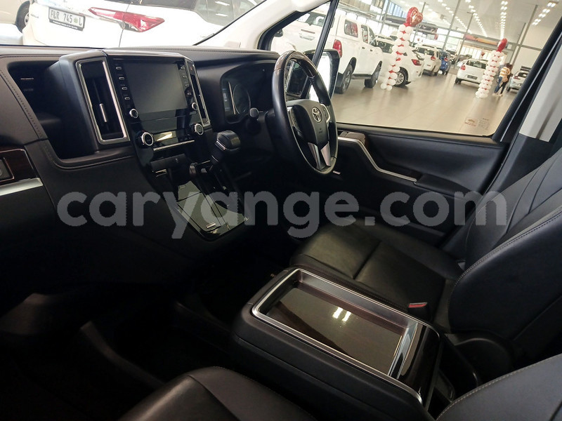 Big with watermark toyota hi ace omaheke gobabis 24218