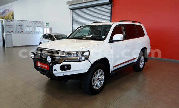 Acheter Occasion Voiture Toyota Land Cruiser Blanc à Gobabis, Omaheke Acheter Occasion Voiture Toyota Land Cruiser Blanc à Gobabis, Omaheke