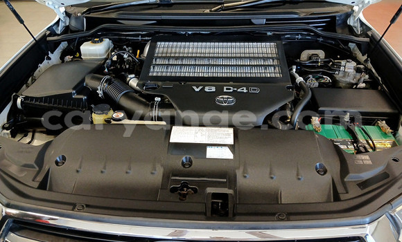 Buy Used Toyota Land Cruiser White Car in Gobabis in Omaheke Buy Used Toyota Land Cruiser White Car in Gobabis in Omaheke