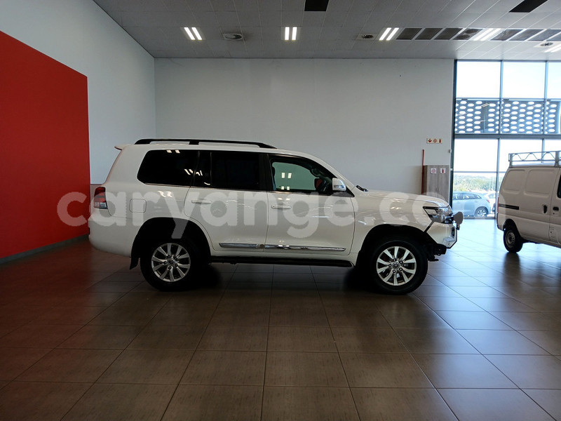 Big with watermark toyota land cruiser omaheke gobabis 24219