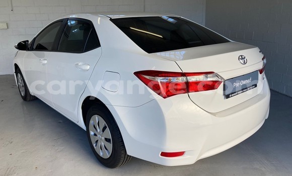 Buy Used Toyota Corolla White Car in Gobabis in Omaheke Buy Used Toyota Corolla White Car in Gobabis in Omaheke
