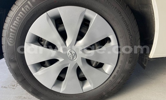 Buy Used Toyota Corolla White Car in Gobabis in Omaheke Buy Used Toyota Corolla White Car in Gobabis in Omaheke