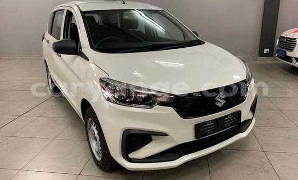 Buy Used Suzuki Ertiga White Car in Gobabis in Omaheke Buy Used Suzuki Ertiga White Car in Gobabis in Omaheke